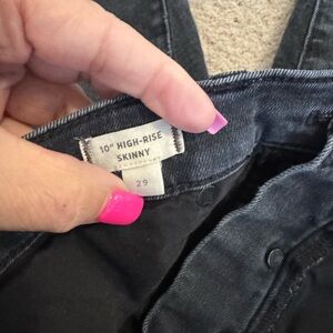 10" High-Rise Skinny Jeans